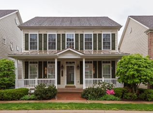 217 Park Square Ln, Pittsburgh, PA 15238