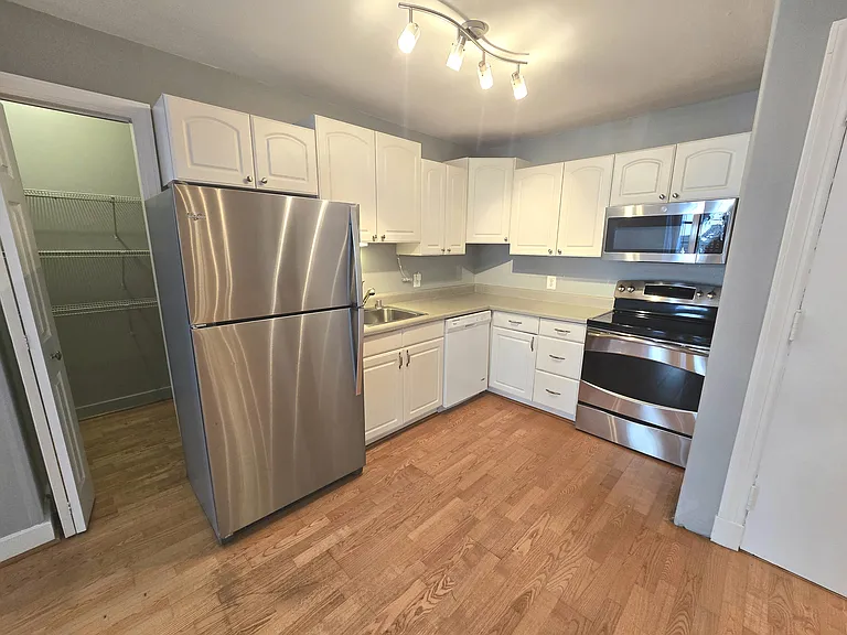 1 E Chase St #310 — Photo 7