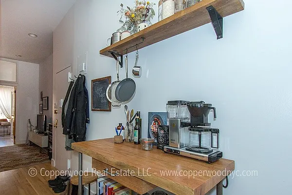 Rented by Copperwood Real Estate | media 14