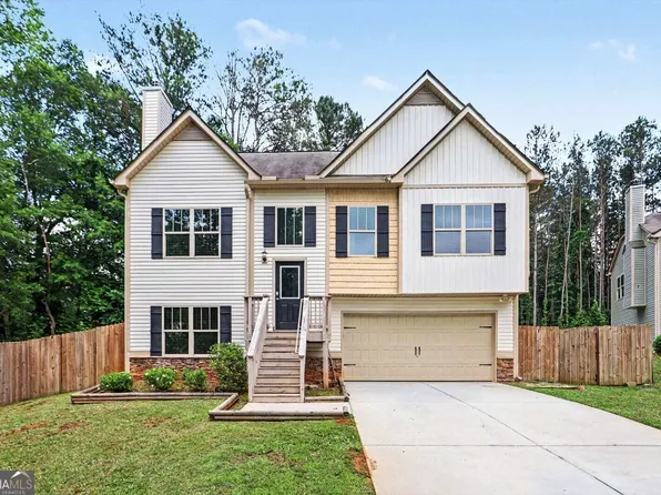 320 Brook Ct, Temple, GA 30179