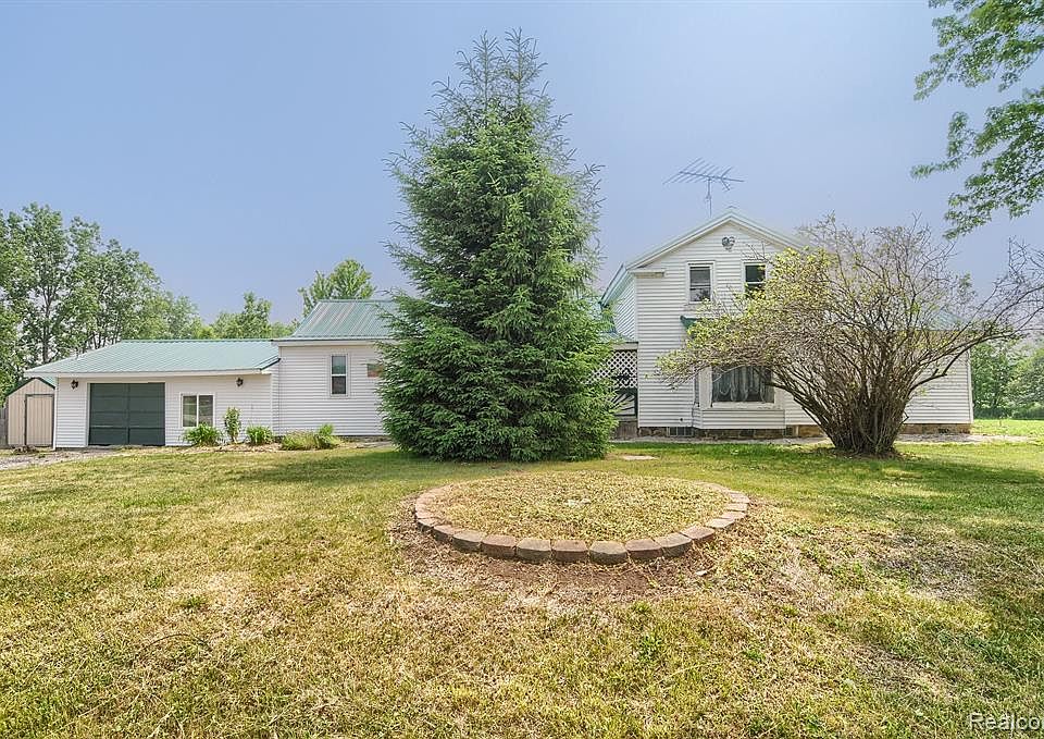 5638 N Lake Rd, Columbiaville, MI 48421 Zillow