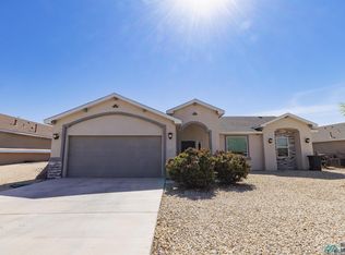 812 Cartagena Ct, Carlsbad, NM 88220
