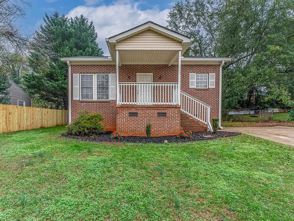 1st image of 89 N Estate Dr