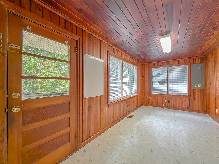 1230 Mitchell Ave — Photo 14