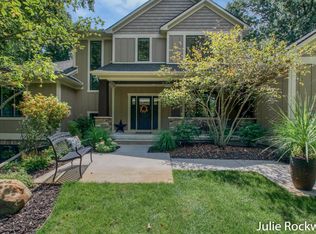 7792 Kirkwood Trl SE, Alto, MI 49302