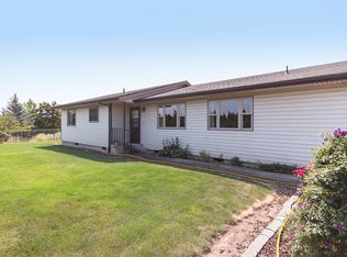 4347 Post Canyon Dr, Hood River, OR 97031