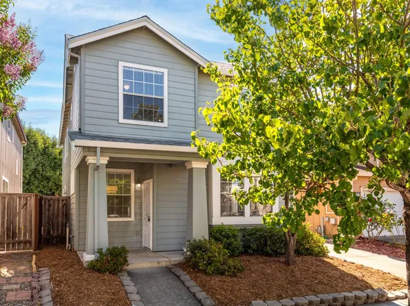 934 Billie Jean Street, Santa Rosa, CA 95407