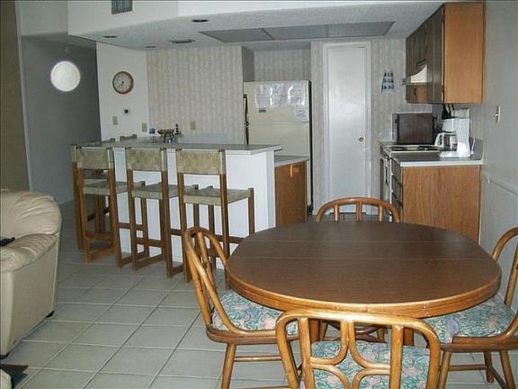 2nd image of 1912 Gulf Blvd #207