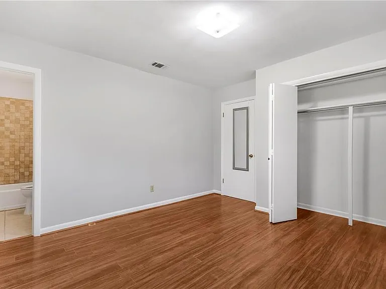 2316 Woodland Rd — Photo 30