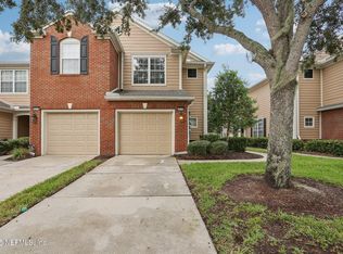 4216 CROWNWOOD Drive, Jacksonville, FL 32216