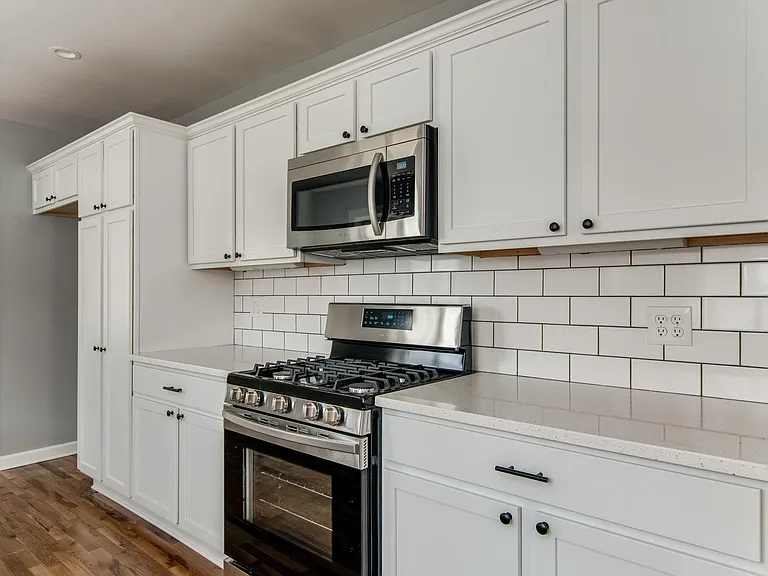 4139 Lloyd St — Photo 12