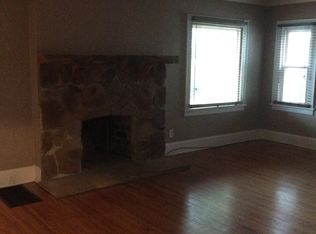 2401 Burrmont Rd, Rockford, IL 61107