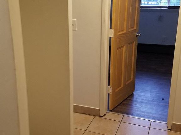 3rd image of 3230 Nicollet Ave APT 103