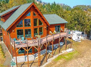 1435 Wilbur Rd, Roseburg, OR 97471