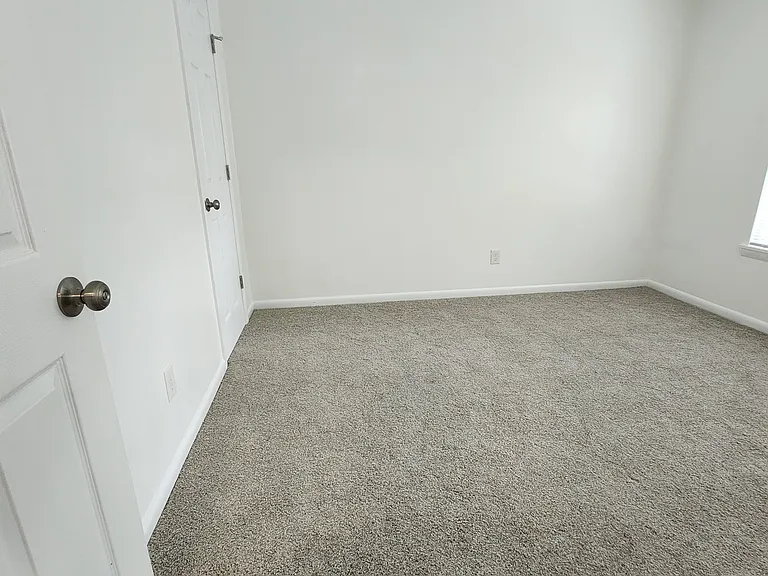 300 Hurdle Dr #A — Photo 19