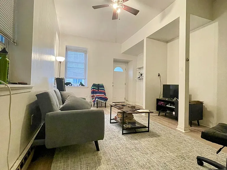 1530 Mount Vernon St #2 — Photo 2