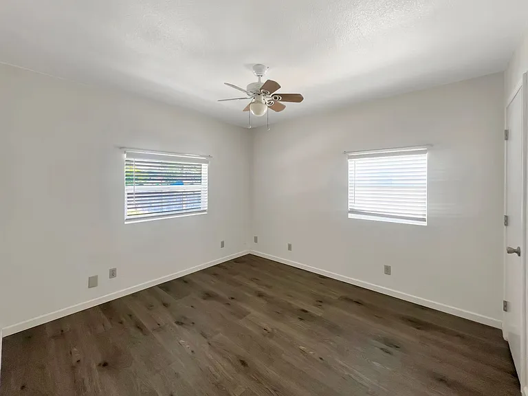 1000 E Llano Dr — Photo 8