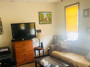 132 S York Rd FLOOR 1, Hatboro, PA 19040