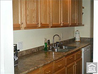5th image of 11321 Crossdale Ave