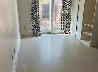 2410 E 1st St #B, Tucson, AZ 85719