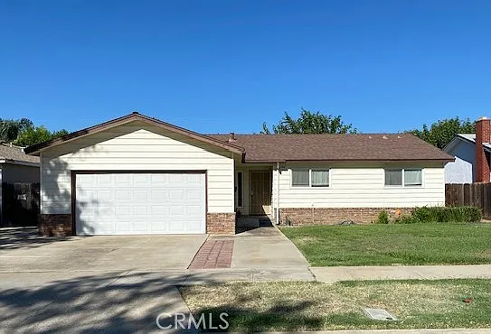 3205 Shannon Ave photo 1