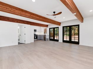 1058 3rd St #C, Encinitas, CA 92024