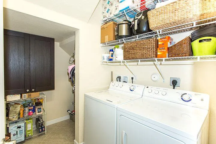 10426 Wellington Parc Dr — Photo 17