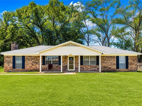 8053 Old Cherry Dr N, Theodore, AL 36582