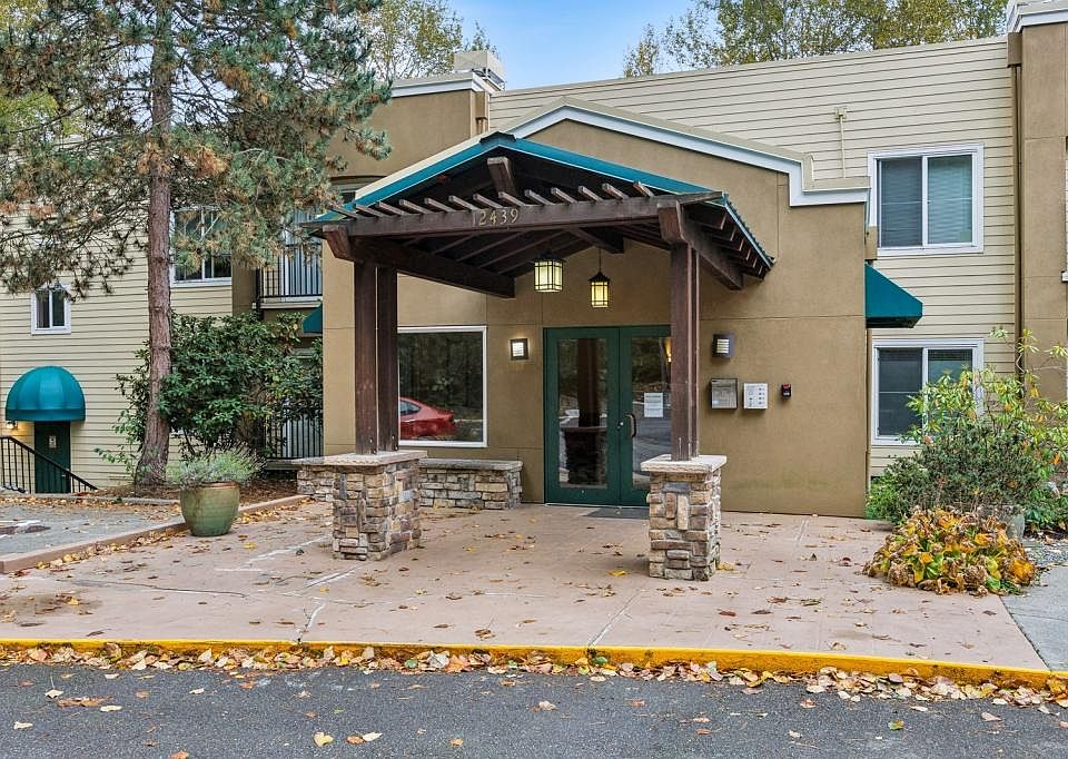 New Exterior Photo
