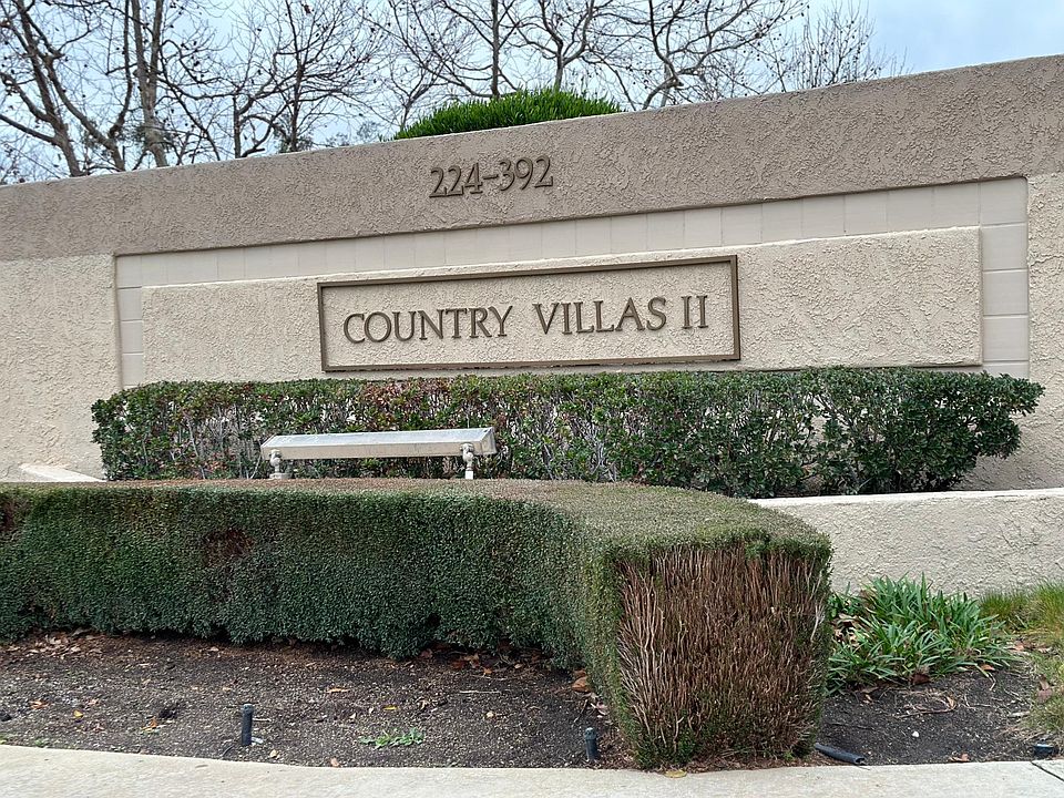 1st image of 270B Country Club Dr #B