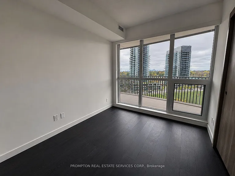 18 Esther Shiner Blvd #1002 — Photo 5