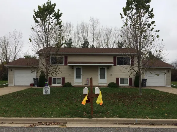 3008 S Cedar Ave, Holmen, WI 54636