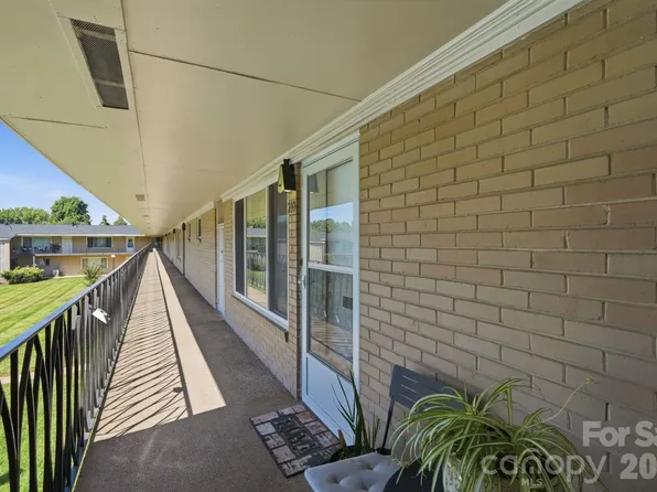 3010 Crosby Rd Unit 210, Charlotte, NC 28211