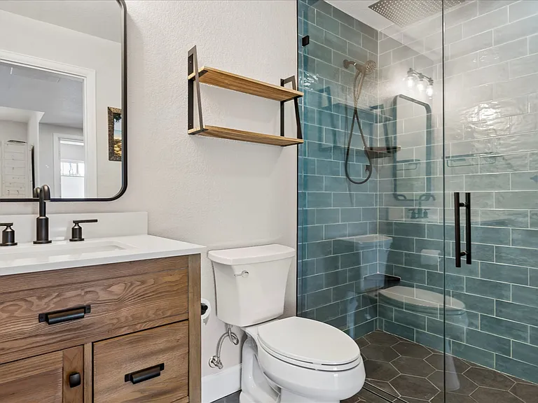 5355 Canyon View Dr — Photo 18