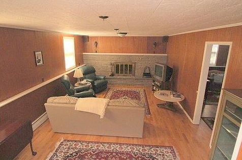 4th image of 103 Gary Dr