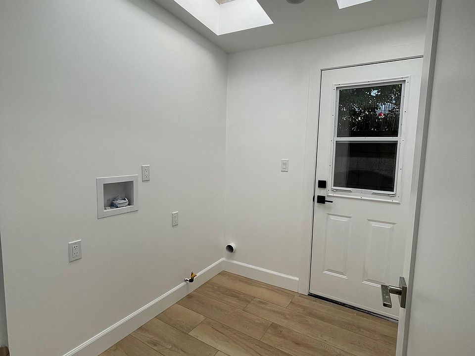 1st image of 1426 Elevado St