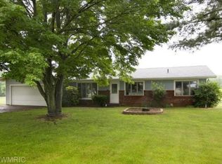 12195 Flowerfield Rd, Marcellus, MI 49067
