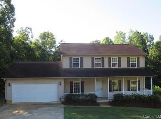 8959 Cherrys Ford Ct, Harrisburg, NC 28075