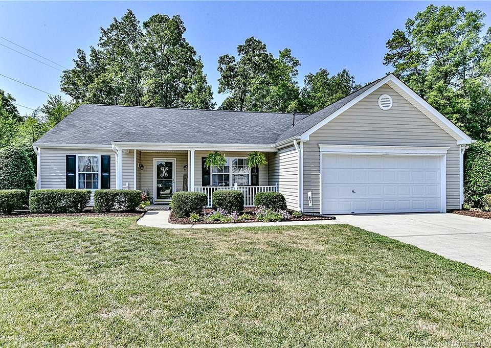 1st image of 2011 Southwind Trail Dr