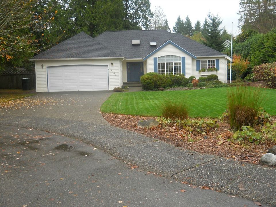 1st image of 1762 Susan Pl NW