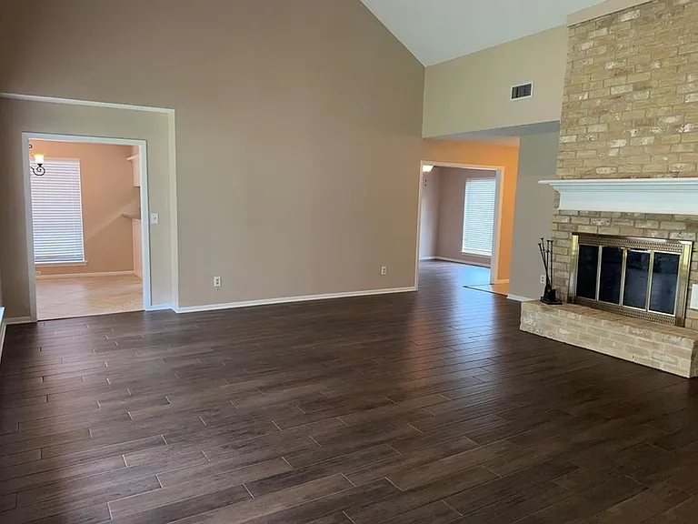 17406 Spicewood Springs Ln #17406 — Photo 24