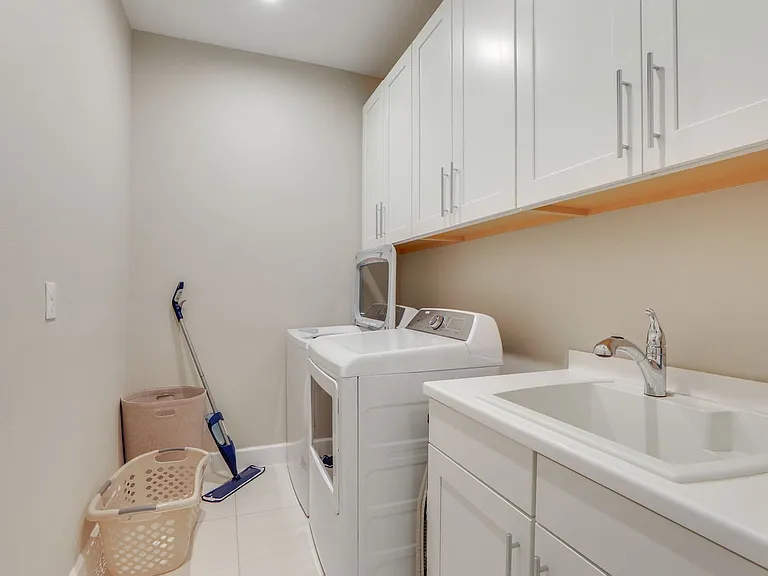 Laundry Room Cabinet