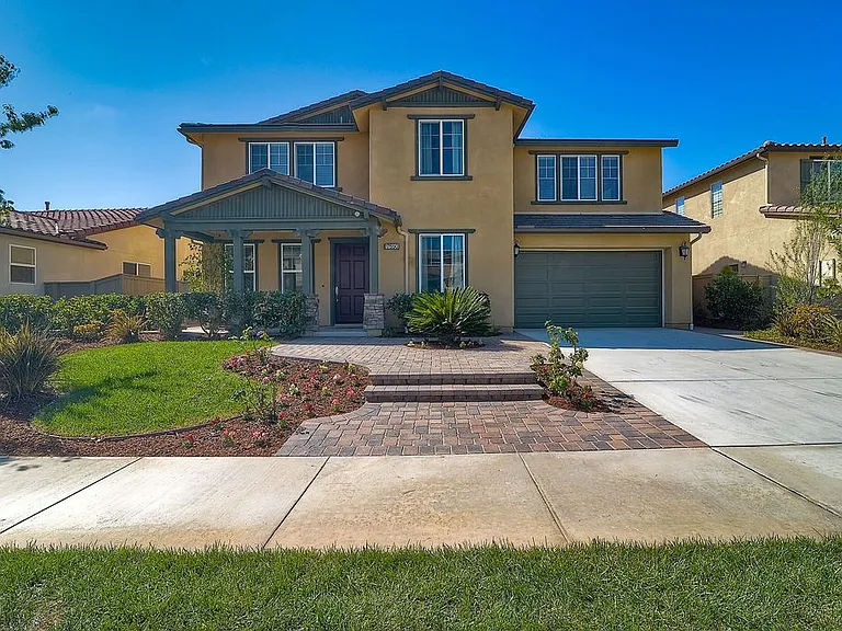 Black Granite Dr — Photo 1