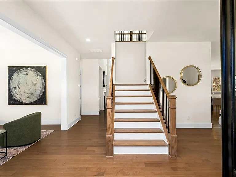 2485 Stewart Rd — Photo 35