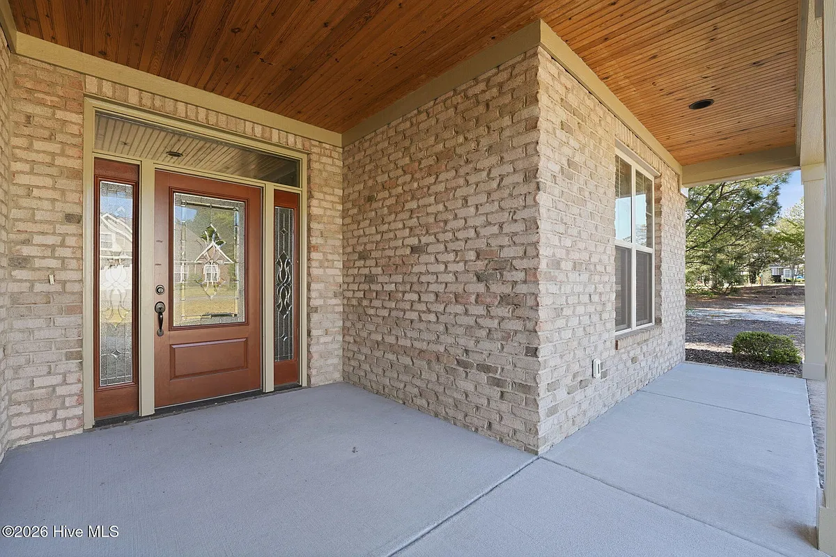 Building Photo - 120 Heath Ct
