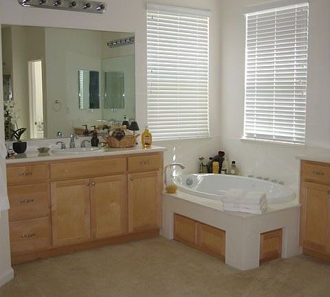 5th image of 7276 Willow Creek Cir