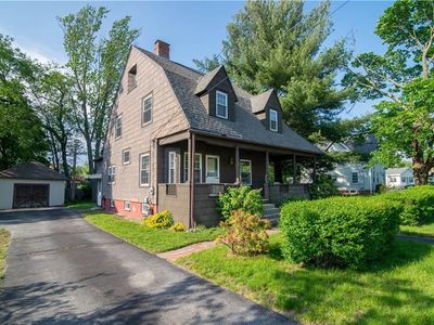 163 Harrison Ave, Warwick, RI, 02888