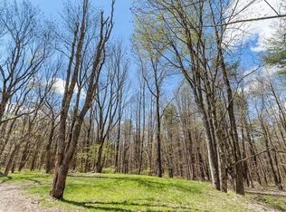 1 Rhodes Rd, Princeton, MA 01541