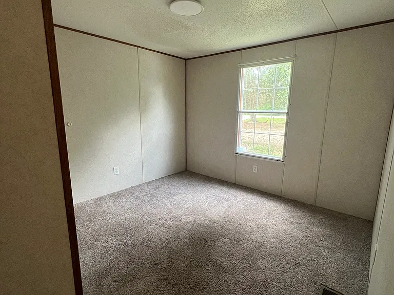 4066 SW County Road 138 — Photo 6