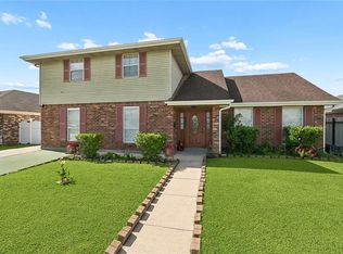 5565 Trinity Dr, Marrero, LA 70072